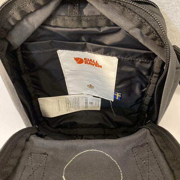 Fjallraven Classic Kanken Mini Backpack Black Gorpcore Minimal Fallwear - Picture 6 of 12